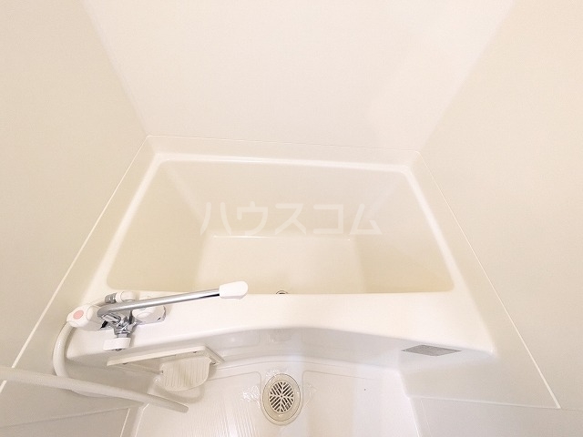 16/30 浴室