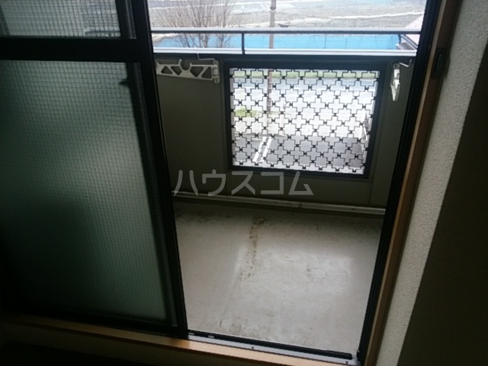 16/28 バルコニー