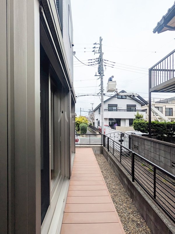 16/23 バルコニー