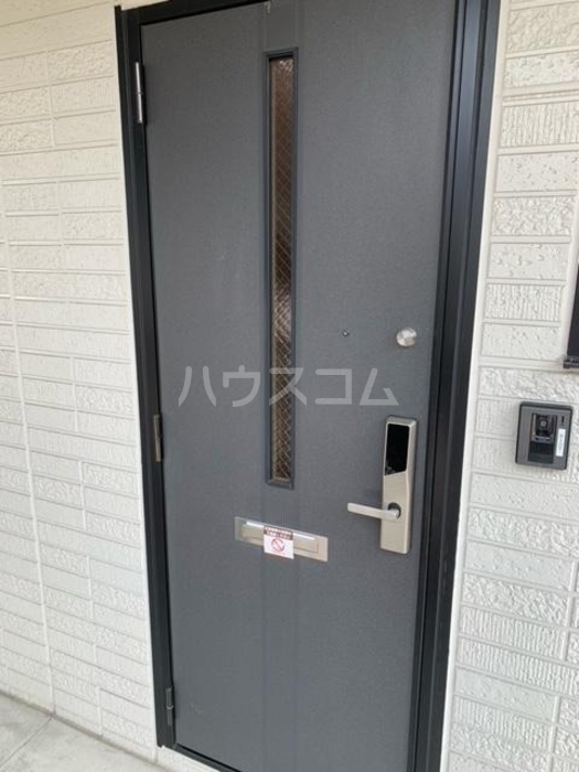 17/25 エントランス