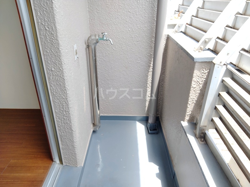 19/27 バルコニー