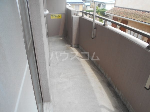 16/28 バルコニー