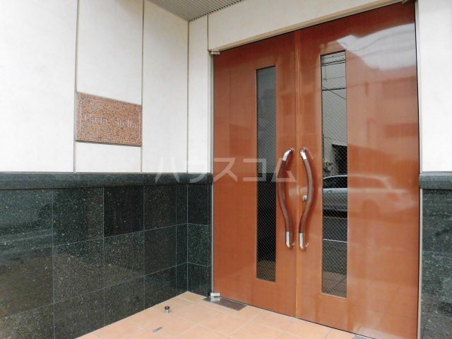 3/6 エントランス