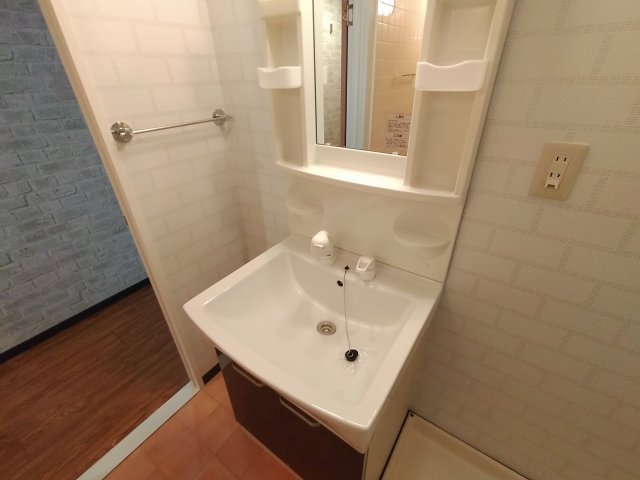 15/30 洗面