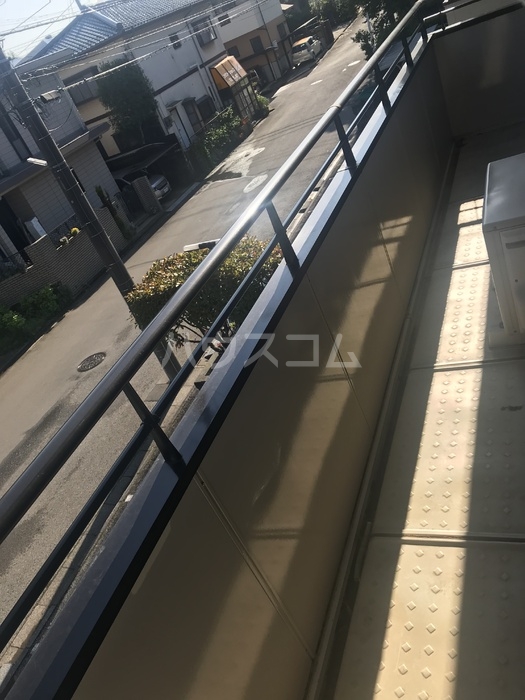 25/30 バルコニー