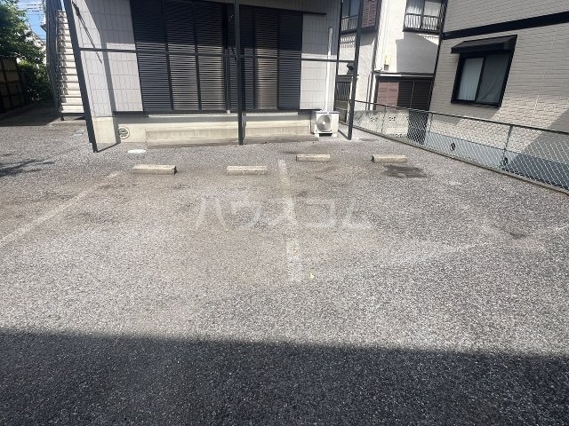 4/6 駐車場