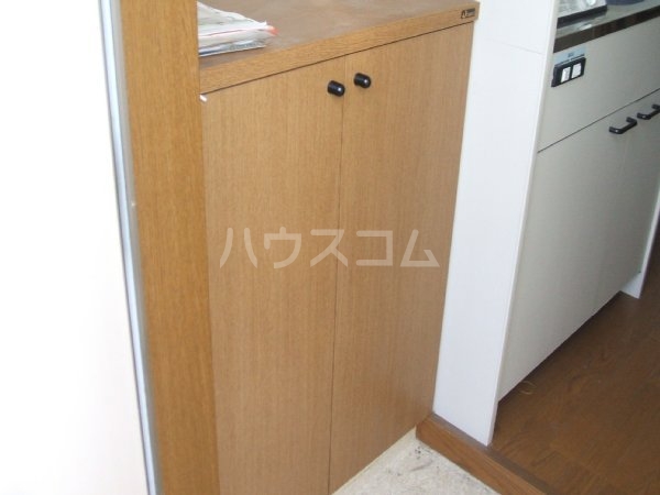 14/20 エントランス