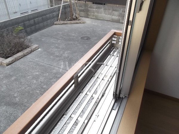19/30 バルコニー