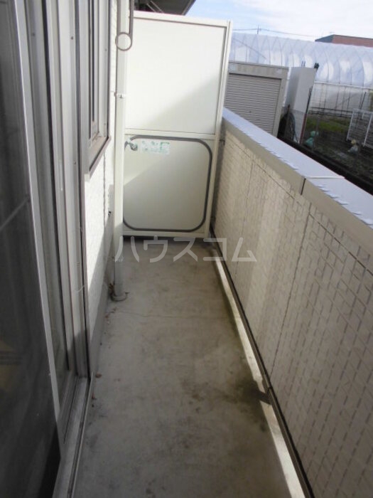 13/23 バルコニー