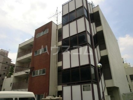 14/17 エントランス