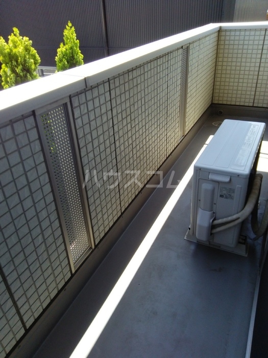 13/29 バルコニー