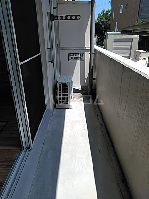 17/23 バルコニー