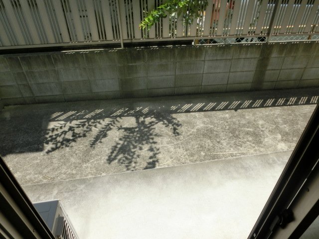 18/30 バルコニー