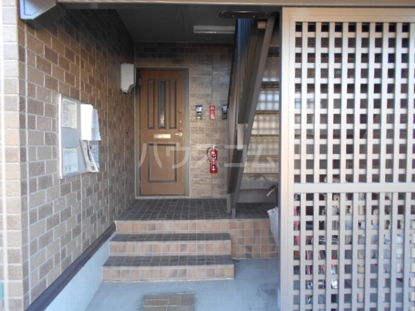 16/24 エントランス