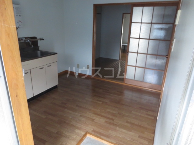 2/5 エントランス