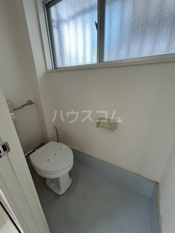 13/30 トイレ