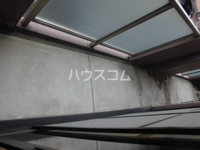 14/28 バルコニー