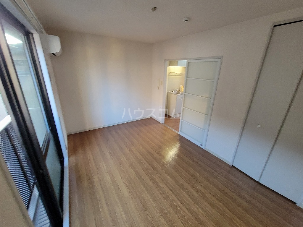 23/30 バルコニー