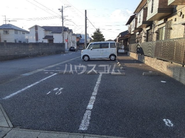 3/7 駐車場
