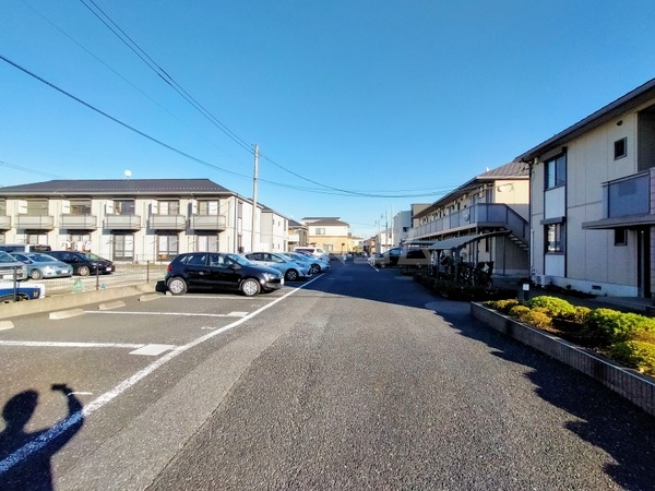 17/27 駐車場