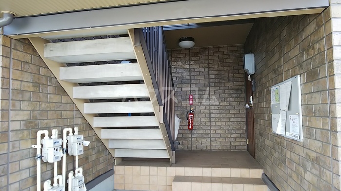 15/24 エントランス