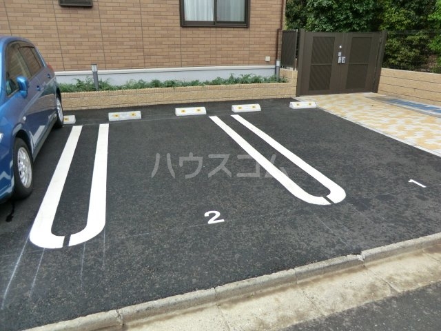15/19 駐車場