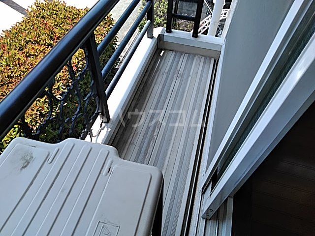 13/19 バルコニー