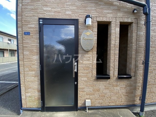 28/30 エントランス