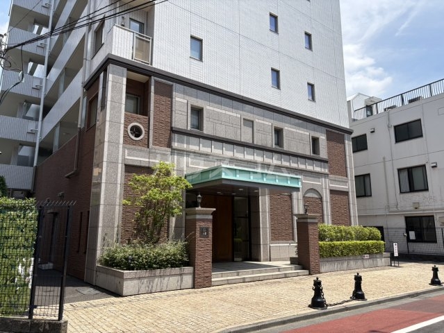 3/4 エントランス