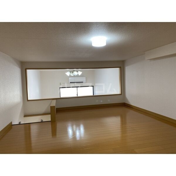 8/24 リビング/ダイニング