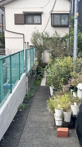 29/30 エントランス