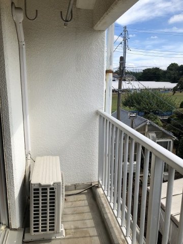 23/30 バルコニー