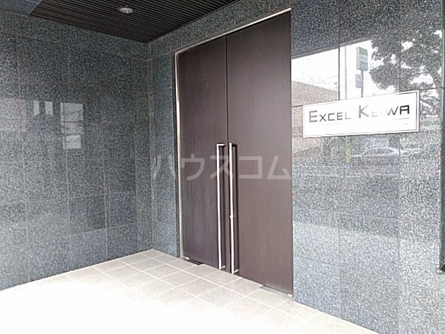 20/27 エントランス