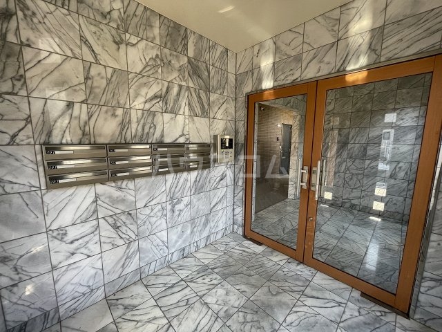 8/14 エントランス