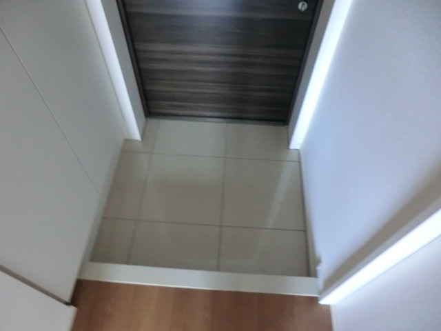 5/20 玄関