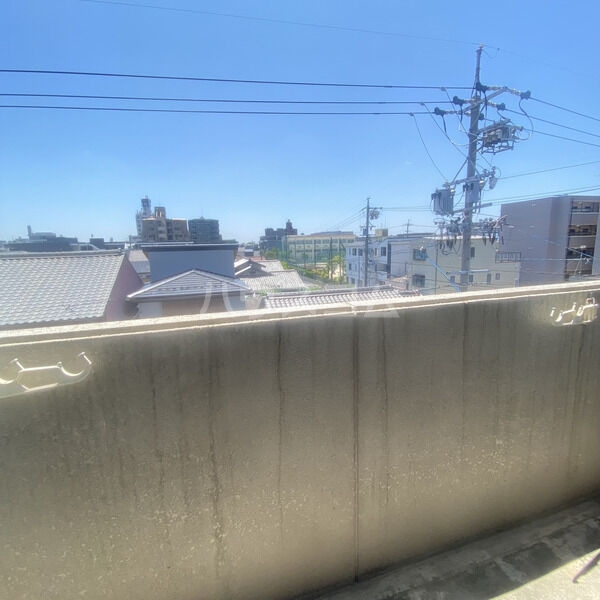 14/22 バルコニー