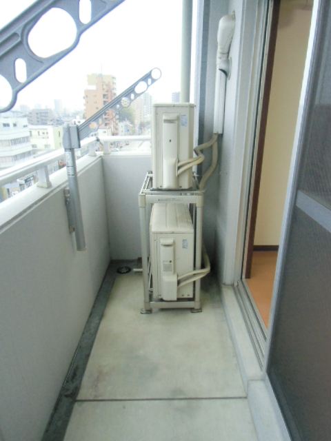 17/28 バルコニー