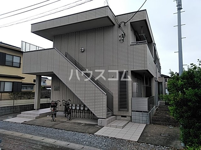 22/30 エントランス