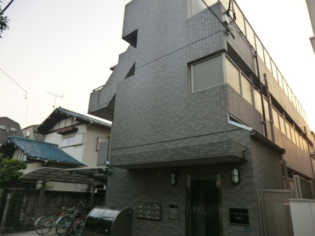 2/23 外観