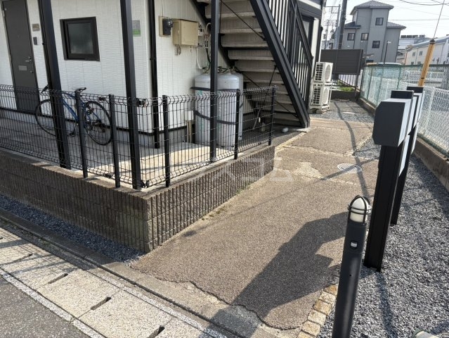 2/5 エントランス