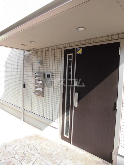 2/6 エントランス