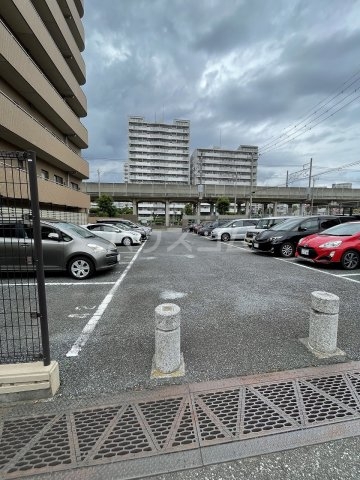 16/28 駐車場