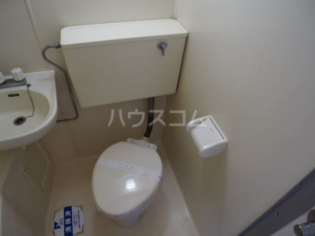 13/30 トイレ