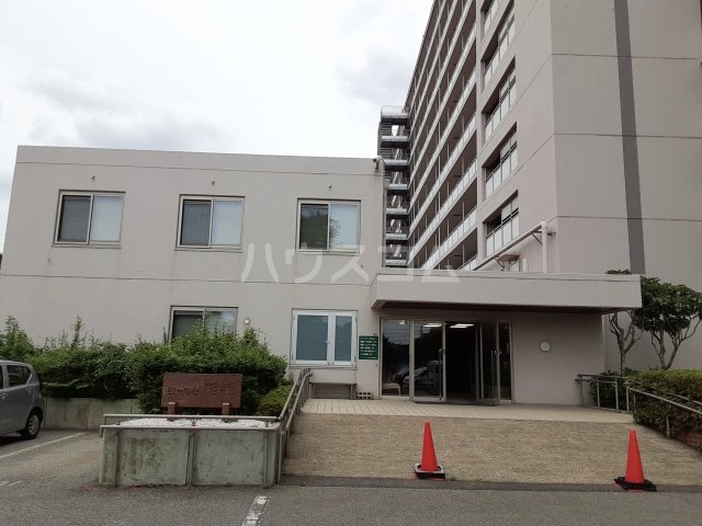 19/28 エントランス