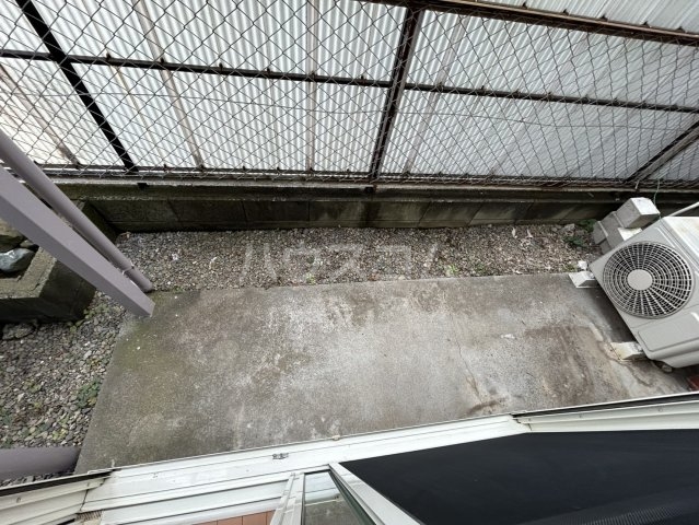 16/22 バルコニー