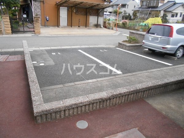 24/30 駐車場