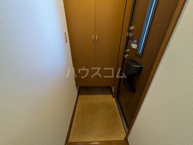 14/30 玄関