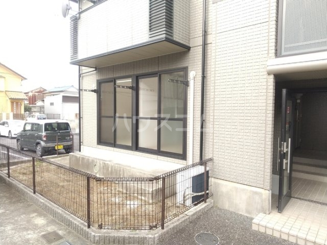 15/28 バルコニー