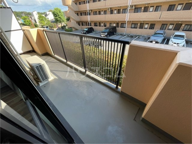 25/30 バルコニー