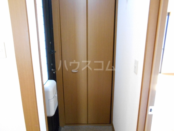 14/30 玄関